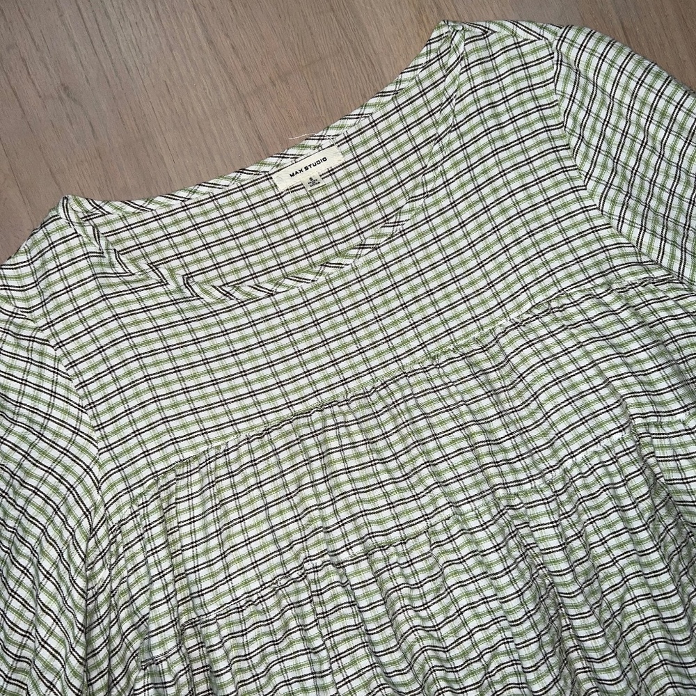 Max Studio green plaid women small balloon sleeve blouse